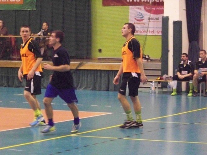 Nocna Liga Futsalu - 4. kolejka (03.01.2014) - zdjęcie #55 - eOstroleka.pl