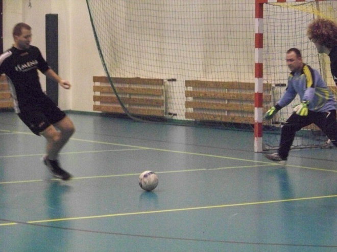 Nocna Liga Futsalu - 4. kolejka (03.01.2014) - zdjęcie #26 - eOstroleka.pl