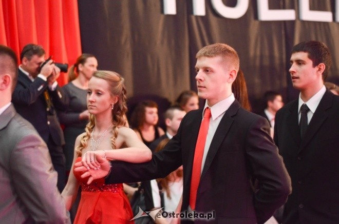 Studniówka III LO w stylu Hoolywood! [4.01.2014] - zdjęcie #171 - eOstroleka.pl