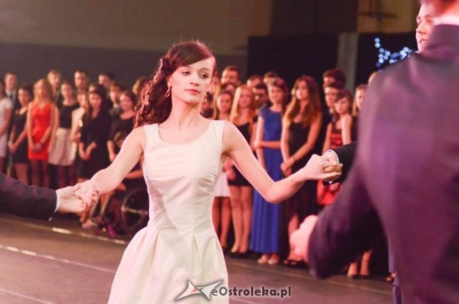 Studniówka III LO w stylu Hoolywood! [4.01.2014] - zdjęcie #157 - eOstroleka.pl