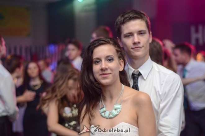 Studniówka III LO w stylu Hoolywood! [4.01.2014] - zdjęcie #5 - eOstroleka.pl