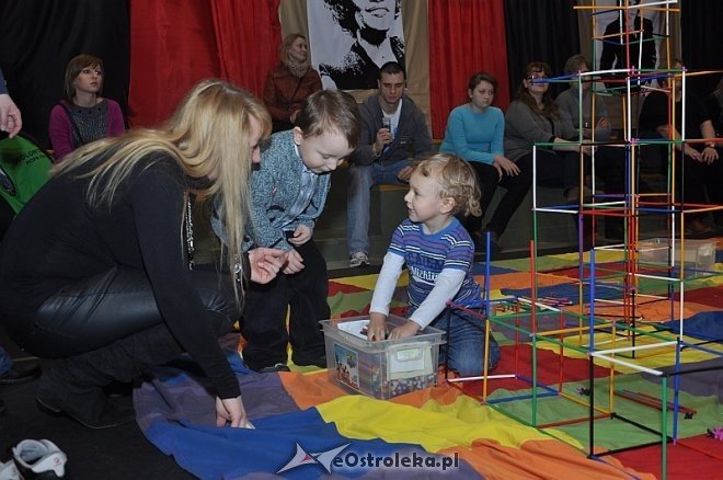 VI Dyskoteka z Mikołajem w ZS Nr 5 [05.01.2014] - zdjęcie #79 - eOstroleka.pl