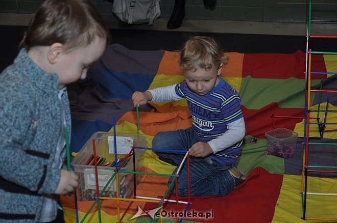 VI Dyskoteka z Mikołajem w ZS Nr 5 [05.01.2014] - zdjęcie #77 - eOstroleka.pl
