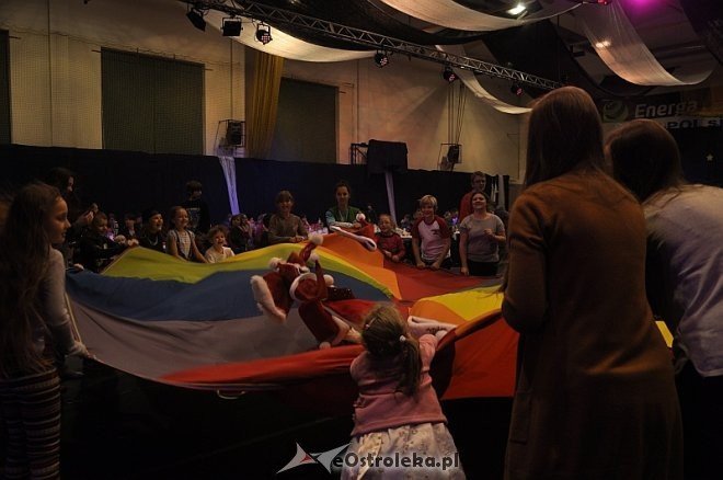 VI Dyskoteka z Mikołajem w ZS Nr 5 [05.01.2014] - zdjęcie #61 - eOstroleka.pl