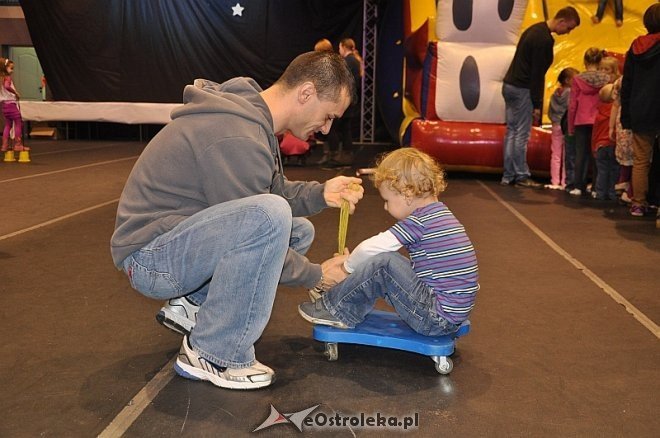 VI Dyskoteka z Mikołajem w ZS Nr 5 [05.01.2014] - zdjęcie #38 - eOstroleka.pl