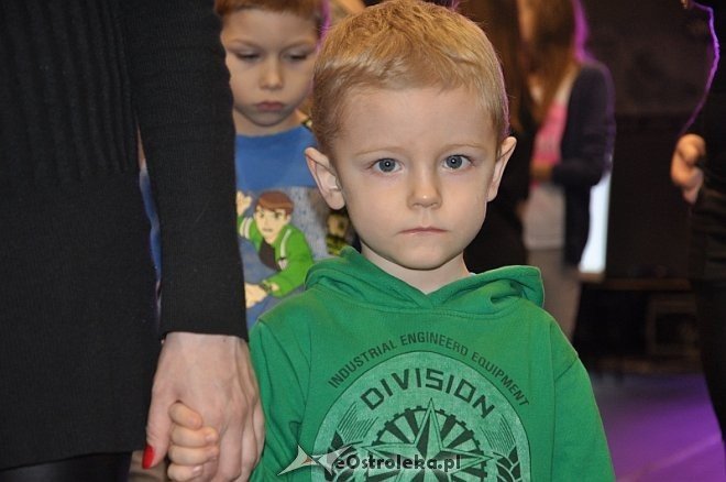 VI Dyskoteka z Mikołajem w ZS Nr 5 [05.01.2014] - zdjęcie #32 - eOstroleka.pl