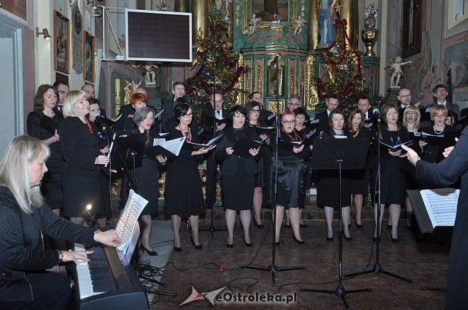 Pierwsza Kolęda - koncert kolęd w Klasztorze [05.01.2014] - zdjęcie #34 - eOstroleka.pl