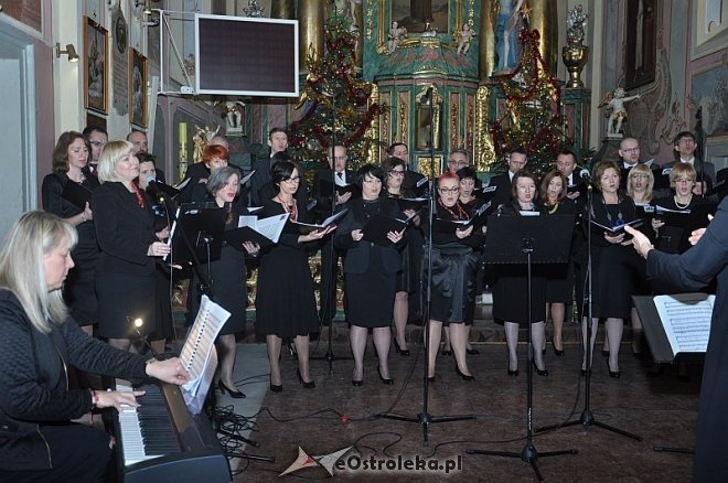 Pierwsza Kolęda - koncert kolęd w Klasztorze [05.01.2014] - zdjęcie #24 - eOstroleka.pl