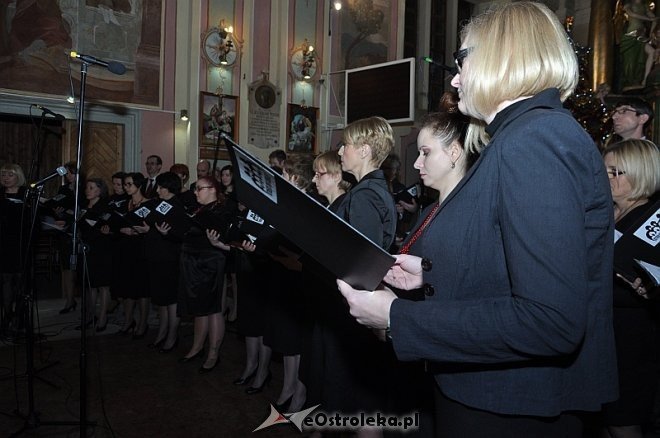 Pierwsza Kolęda - koncert kolęd w Klasztorze [05.01.2014] - zdjęcie #33 - eOstroleka.pl