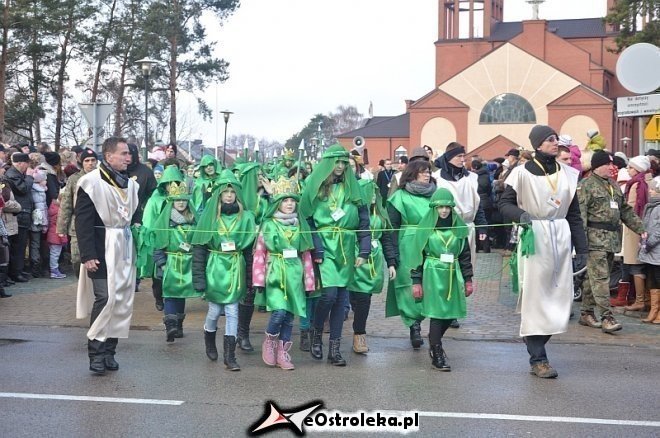 Orszak Trzech Króli ulicami Ostrołęki [06.01.2013] - zdjęcie #141 - eOstroleka.pl