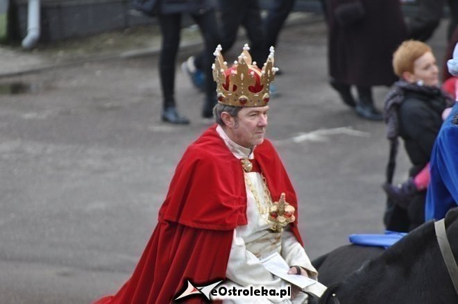 Orszak Trzech Króli ulicami Ostrołęki [06.01.2013] - zdjęcie #94 - eOstroleka.pl