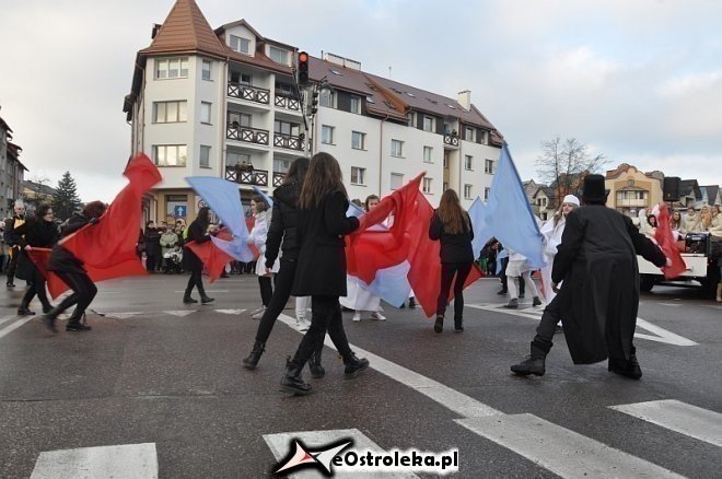 Orszak Trzech Króli ulicami Ostrołęki [06.01.2013] - zdjęcie #74 - eOstroleka.pl