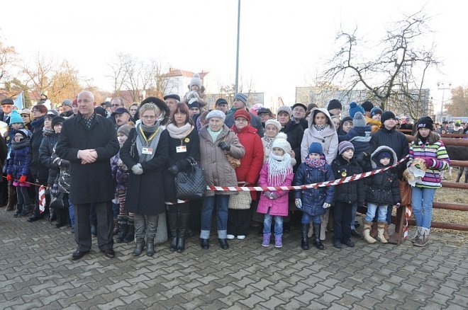 Orszak Trzech Króli ulicami Ostrołęki [06.01.2013] - zdjęcie #217 - eOstroleka.pl