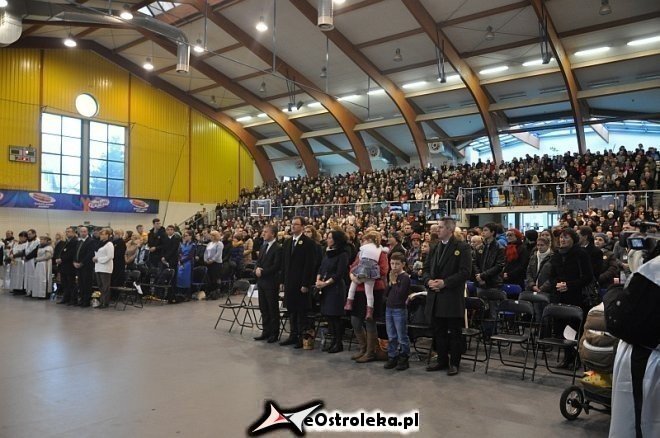 Orszak Trzech Króli ulicami Ostrołęki [06.01.2013] - zdjęcie #194 - eOstroleka.pl