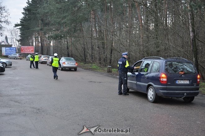 Ostrołęka: Policyjna akcja trzeźwość paraliżowała wjazd do Ostrołęki [09.01.2014] - zdjęcie #18 - eOstroleka.pl