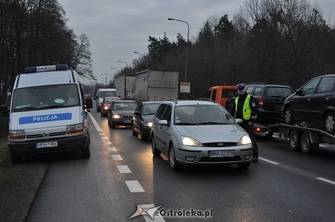 Ostrołęka: Policyjna akcja trzeźwość paraliżowała wjazd do Ostrołęki [09.01.2014] - zdjęcie #14 - eOstroleka.pl