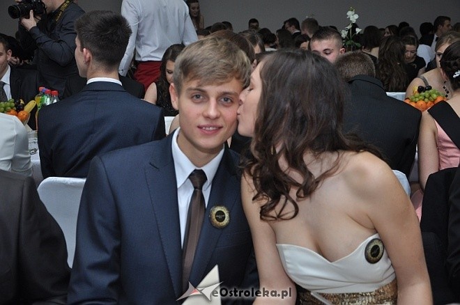 Studniówka 2014: Bal Maturalny I LO [11.01.2014] - zdjęcie #40 - eOstroleka.pl