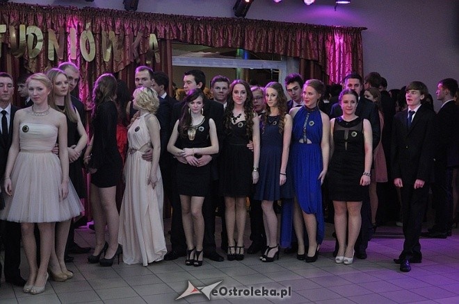 Studniówka 2014: Bal Maturalny I LO [11.01.2014] - zdjęcie #27 - eOstroleka.pl