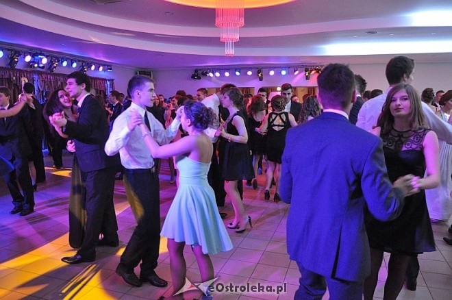 Studniówka 2014: Bal Maturalny I LO [11.01.2014] - zdjęcie #3 - eOstroleka.pl