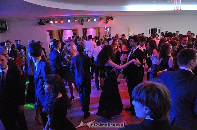 Studniówka 2014: Bal Maturalny I LO [11.01.2014] - zdjęcie #1 - eOstroleka.pl