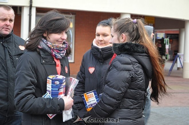 WOŚP 2014: Pierwsze wyniki zbiórki. Wolontariusze zebrali ponad 6 tysięcy złotych [12.01.2014] - zdjęcie #29 - eOstroleka.pl
