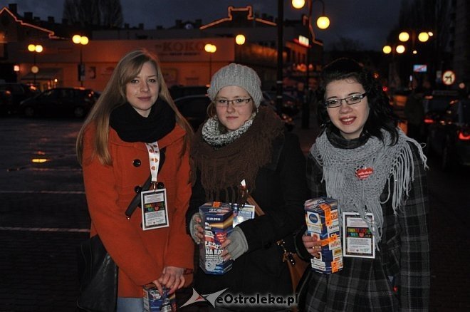 WOŚP 2014: Pierwsze wyniki zbiórki. Wolontariusze zebrali ponad 6 tysięcy złotych [12.01.2014] - zdjęcie #22 - eOstroleka.pl
