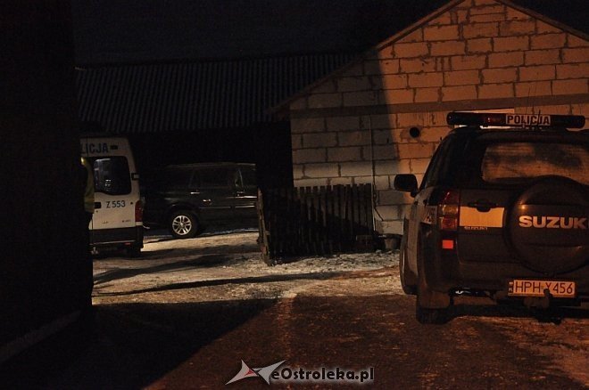 Wybuch w Czarnotrzewiu: Mężczyzna zginął podczas próby rozbrojenia granatu [13.01.2013] - zdjęcie #13 - eOstroleka.pl