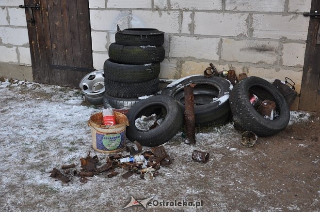 Wybuch w Czarnotrzewiu: Mężczyzna zginął podczas próby rozbrojenia granatu. Taki arsenał miał w domu [13.01.2013] - zdjęcie #12 - eOstroleka.pl