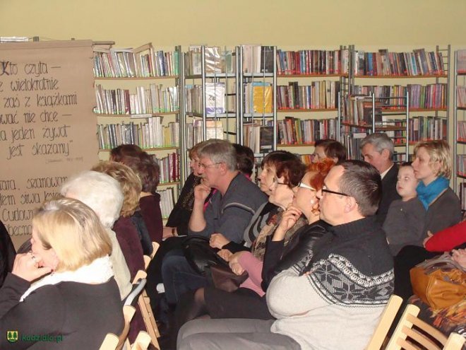 Kadzidło: „Chudkozionki” śpiewały kolędy [15.01.2014] - zdjęcie #14 - eOstroleka.pl