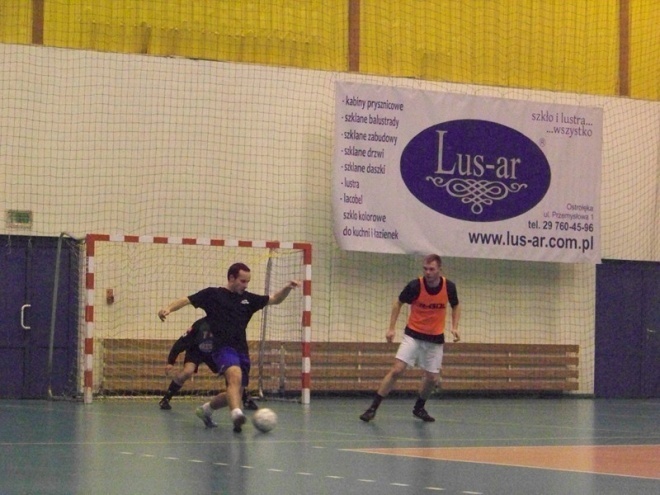 Nocna Liga Futsalu - 6. kolejka (18.01.2014) - zdjęcie #40 - eOstroleka.pl