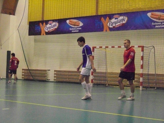 Nocna Liga Futsalu - 6. kolejka (18.01.2014) - zdjęcie #20 - eOstroleka.pl