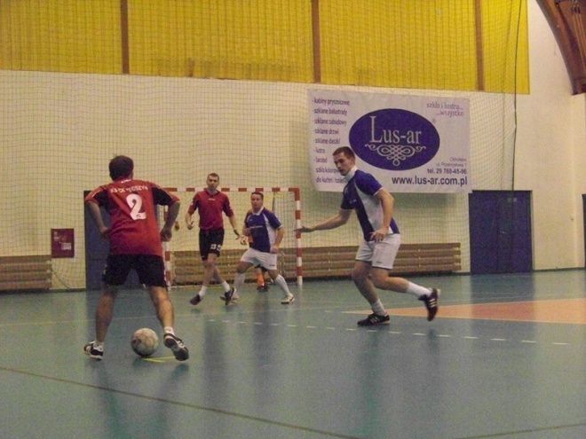 Nocna Liga Futsalu - 6. kolejka (18.01.2014) - zdjęcie #21 - eOstroleka.pl