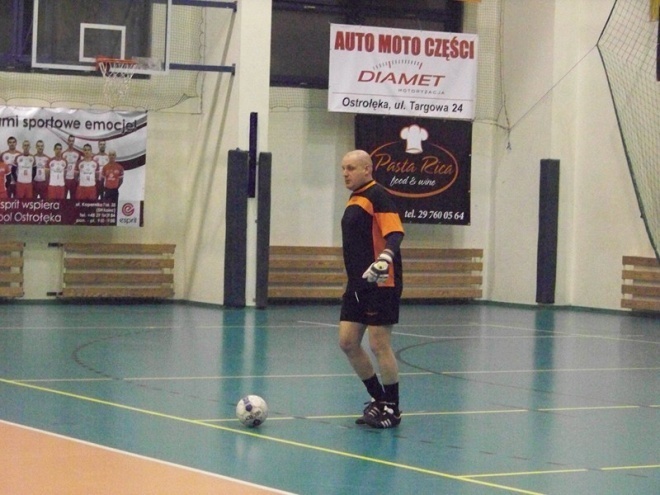 Nocna Liga Futsalu - 6. kolejka (18.01.2014) - zdjęcie #3 - eOstroleka.pl