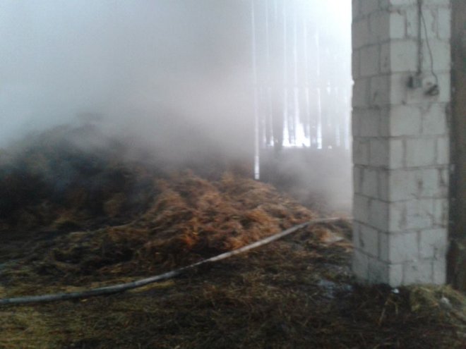 Pożar w Malinowie [18.01.2014] - zdjęcie #6 - eOstroleka.pl