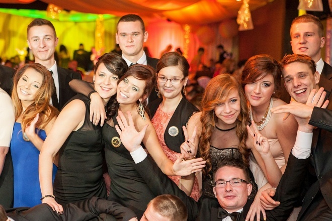 Studniówka ZSZ nr 4 w Ostrołęce [18.01.2014] - zdjęcie #17 - eOstroleka.pl