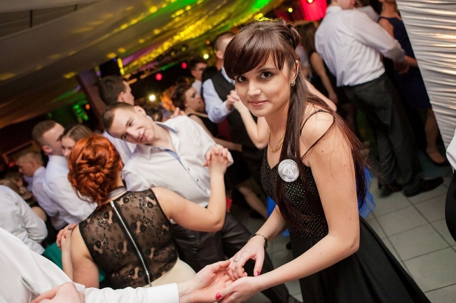 Studniówka ZSZ nr 4 w Ostrołęce [18.01.2014] - zdjęcie #1 - eOstroleka.pl
