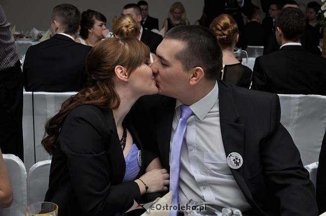 Studniówka ZSZ nr 2 w Ostrołęce [18.01.2014] - zdjęcie #31 - eOstroleka.pl