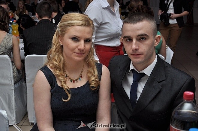 Studniówka ZSZ nr 2 w Ostrołęce [18.01.2014] - zdjęcie #13 - eOstroleka.pl