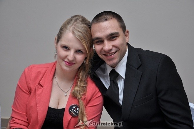 Studniówka ZSZ nr 2 w Ostrołęce [18.01.2014] - zdjęcie #9 - eOstroleka.pl