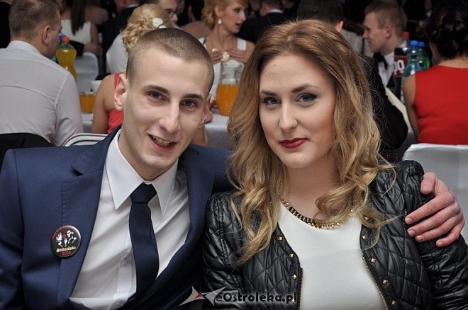 Studniówka ZSZ nr 2 w Ostrołęce [18.01.2014] - zdjęcie #8 - eOstroleka.pl