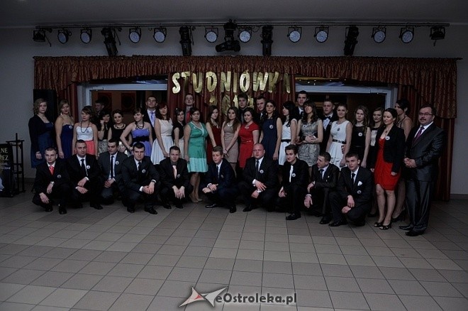 Studniówka ZSZ nr 2 w Ostrołęce [18.01.2014] - zdjęcie #20 - eOstroleka.pl