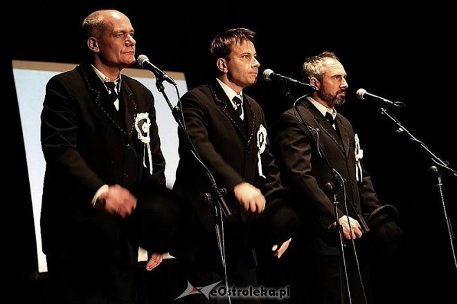 Nastroje we Dwoje: Spektakl Sedno nie jest jedno czyli Stowarzyszenie Osób Mówiących Nie Na Temat” [18.01.2014] - zdjęcie #4 - eOstroleka.pl