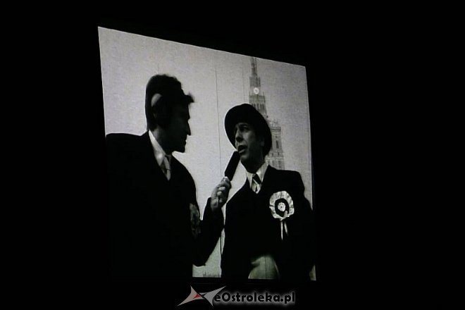 Nastroje we Dwoje: Spektakl Sedno nie jest jedno czyli Stowarzyszenie Osób Mówiących Nie Na Temat” [18.01.2014] - zdjęcie #2 - eOstroleka.pl