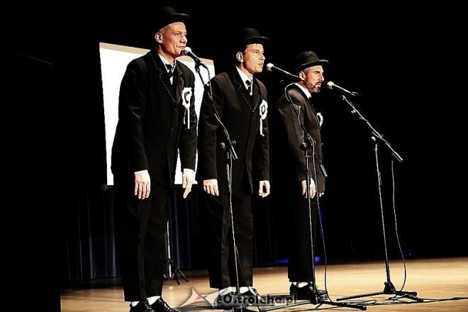 Nastroje we Dwoje: Spektakl Sedno nie jest jedno czyli Stowarzyszenie Osób Mówiących Nie Na Temat” [18.01.2014] - zdjęcie #1 - eOstroleka.pl