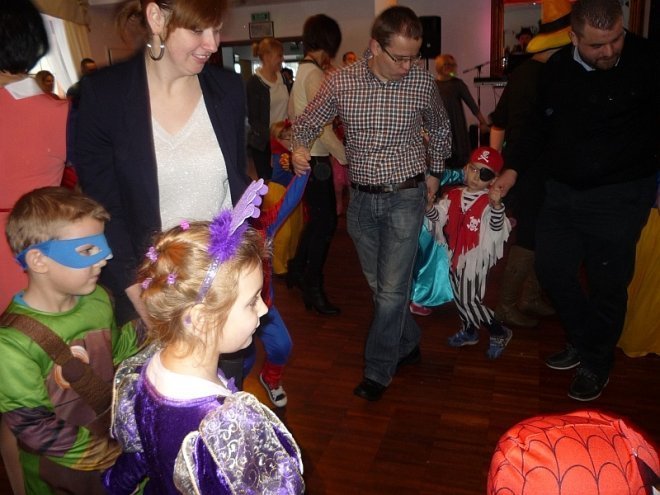 Bal karnawałowy Przedszkola Miejskiego Nr 17 [18.01.2014] - zdjęcie #7 - eOstroleka.pl