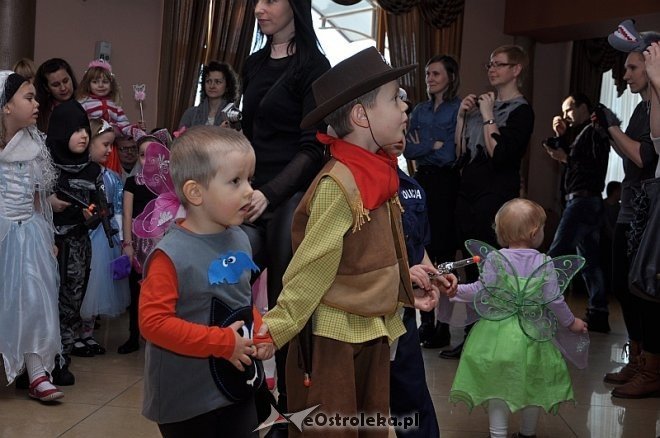 Wielki Bal Karnawałowy dla Dzieci [ZDJĘCIA] - zdjęcie #42 - eOstroleka.pl