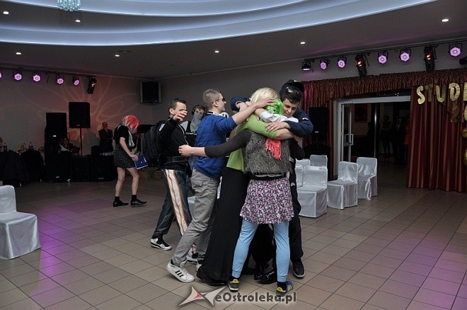 Studniówka II LO [25.01.2014] - zdjęcie #60 - eOstroleka.pl