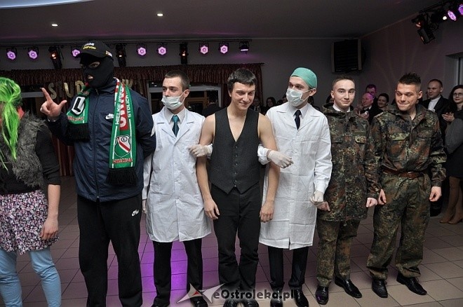 Studniówka II LO [25.01.2014] - zdjęcie #49 - eOstroleka.pl