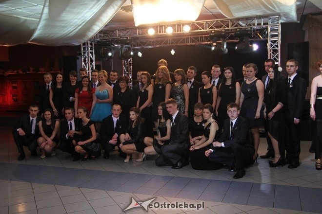 Studniówka ZSZ nr 3 w Ostrołęce [25.01.2014] - zdjęcie #94 - eOstroleka.pl