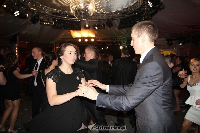 Studniówka ZSZ nr 3 w Ostrołęce [25.01.2014] - zdjęcie #76 - eOstroleka.pl